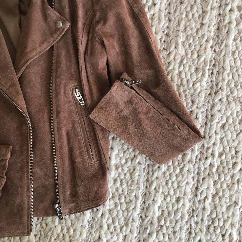 Jacket - Picture 4 of 7